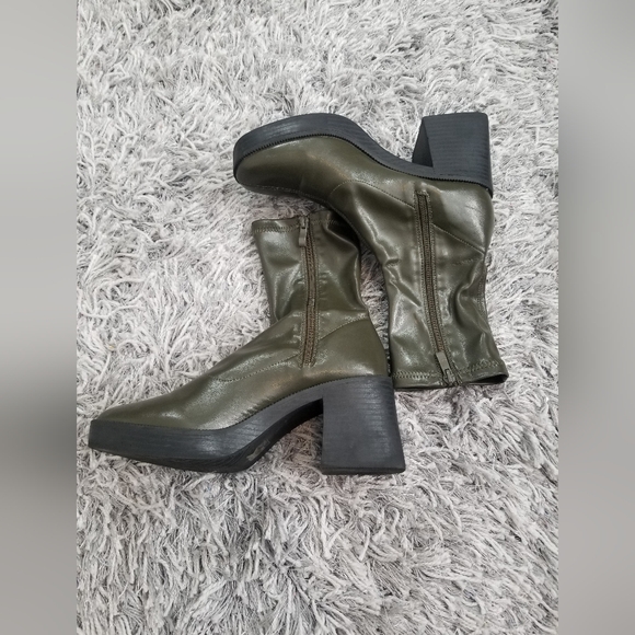 RAID RUBINA KHAKI WOMEN'S BOOT๐โโ๏ธ๐ฅฐ๐ - Picture 7 of 9